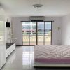 ขายคอนโด Holiday Condo View ย่านเขาพระตำหนัก เมืองพัทยา ห้องใหญ่ 43ตร.ม. ขายพร้อมเฟอร์นิเจอร์ตกแต่งครบ โทร 0937892952